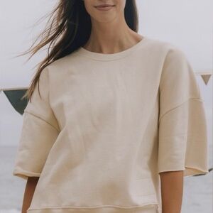 Daily Drills Cropped Sleeve Crew in Sand